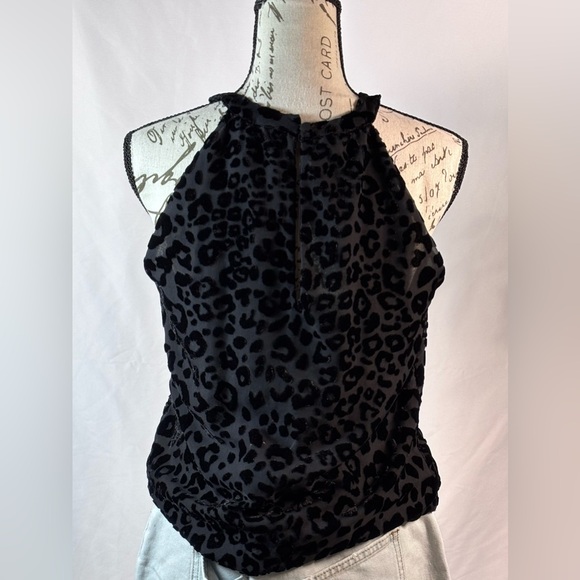 White House Black Market Fitted Black Sleeveless Tank Top 🐆🐆 - Picture 5 of 8